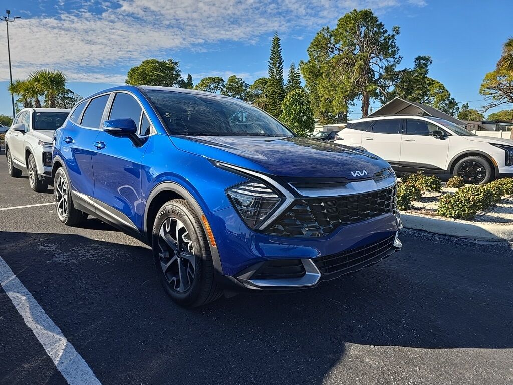 2025 Kia Sportage EX Oshkosh WI
