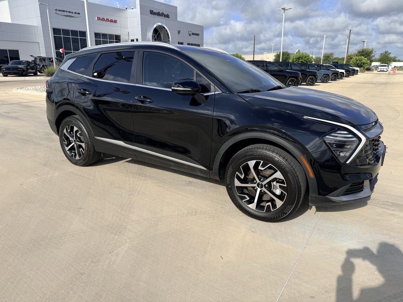 2025 Kia Sportage EX