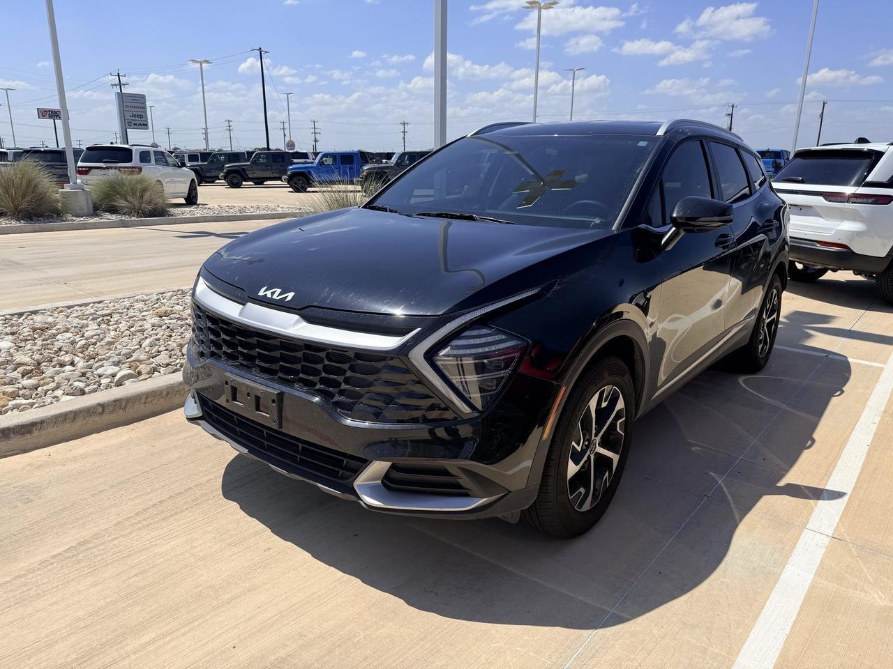 2025 Kia Sportage EX