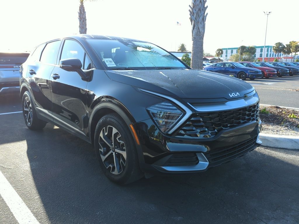 2025 Kia Sportage EX