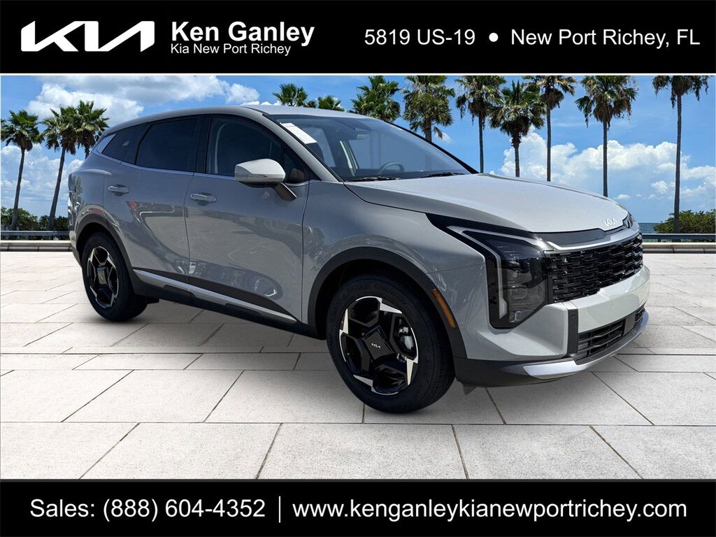 2025 Kia Sportage Hybrid EX Oshkosh WI