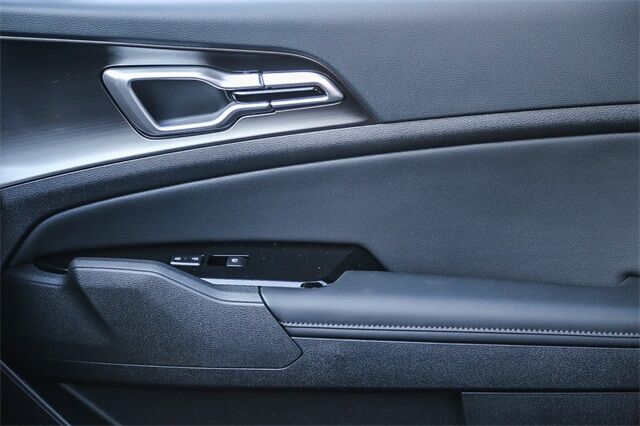 2025 Kia Sportage Hybrid EX Renton WA