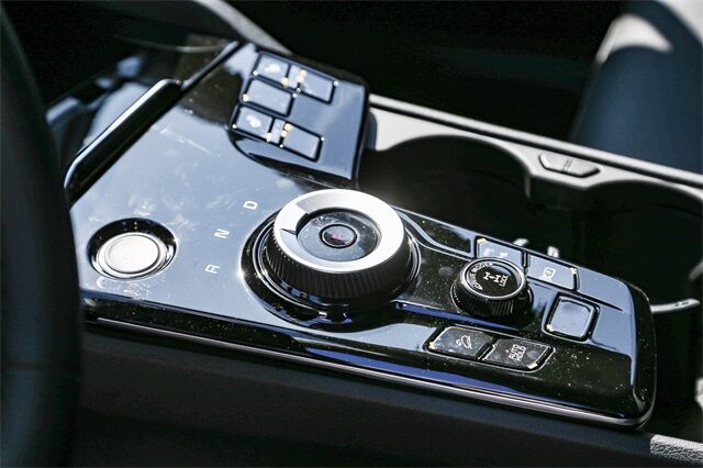 2025 Kia Sportage Hybrid EX Renton WA