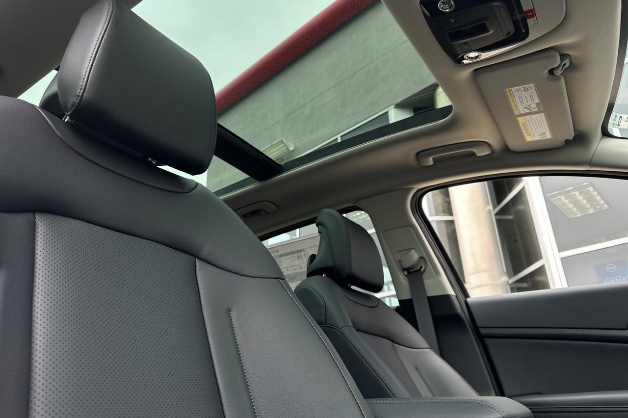 2025 Kia Sportage Hybrid EX Salinas CA