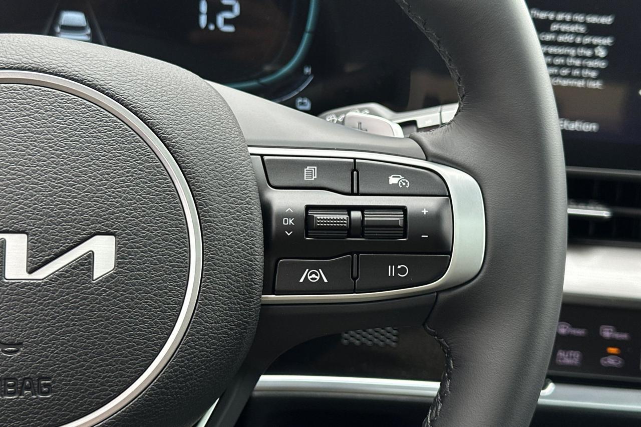 2025 Kia Sportage Hybrid EX Salinas CA