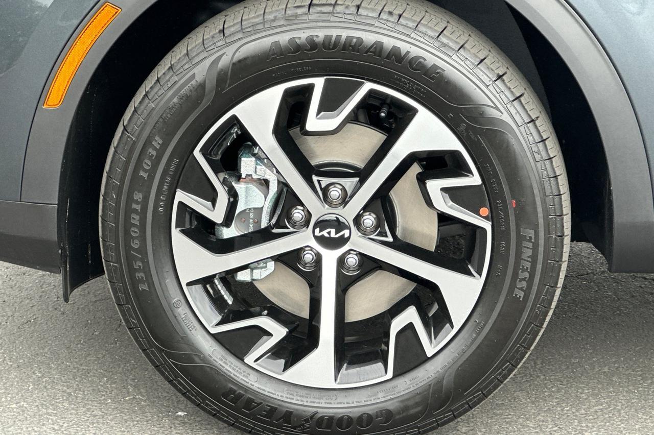 2025 Kia Sportage Hybrid EX Salinas CA