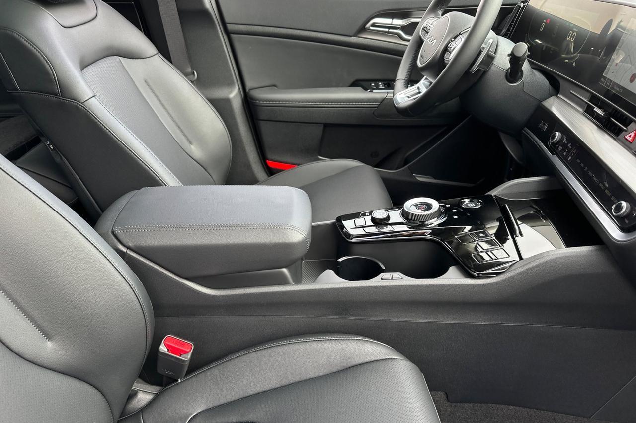 2025 Kia Sportage Hybrid EX Salinas CA