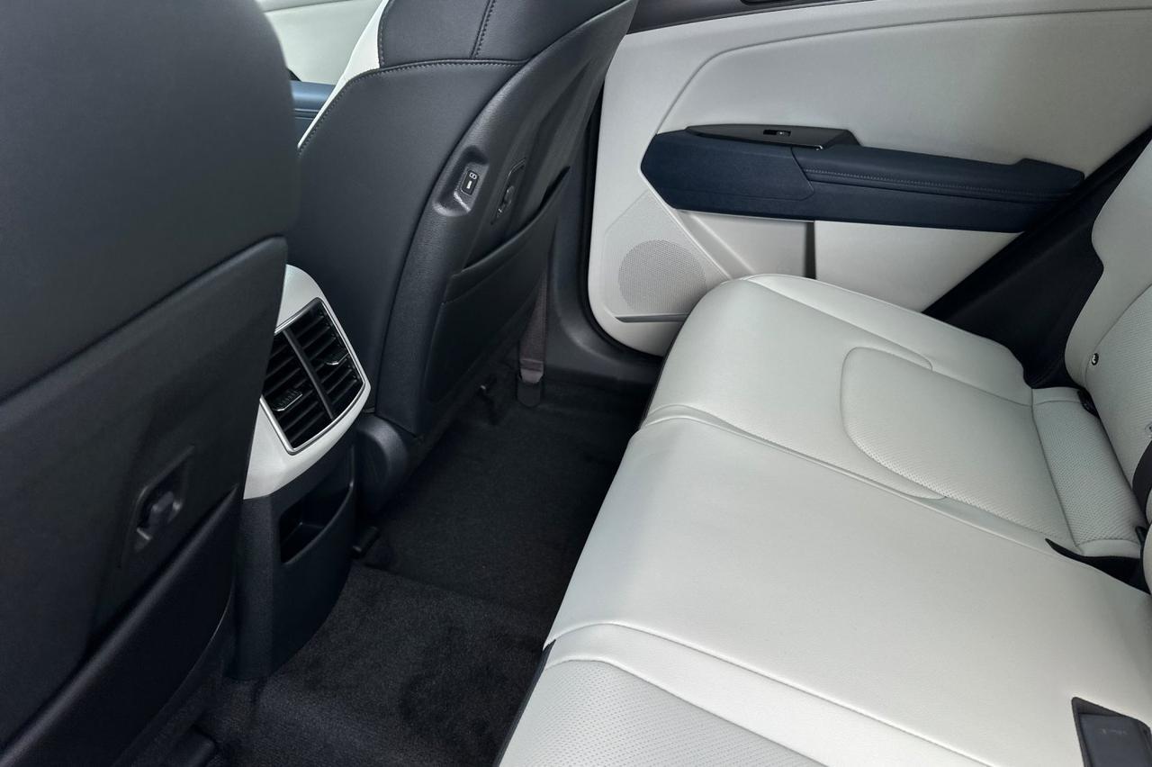 2025 Kia Sportage Hybrid EX Salinas CA