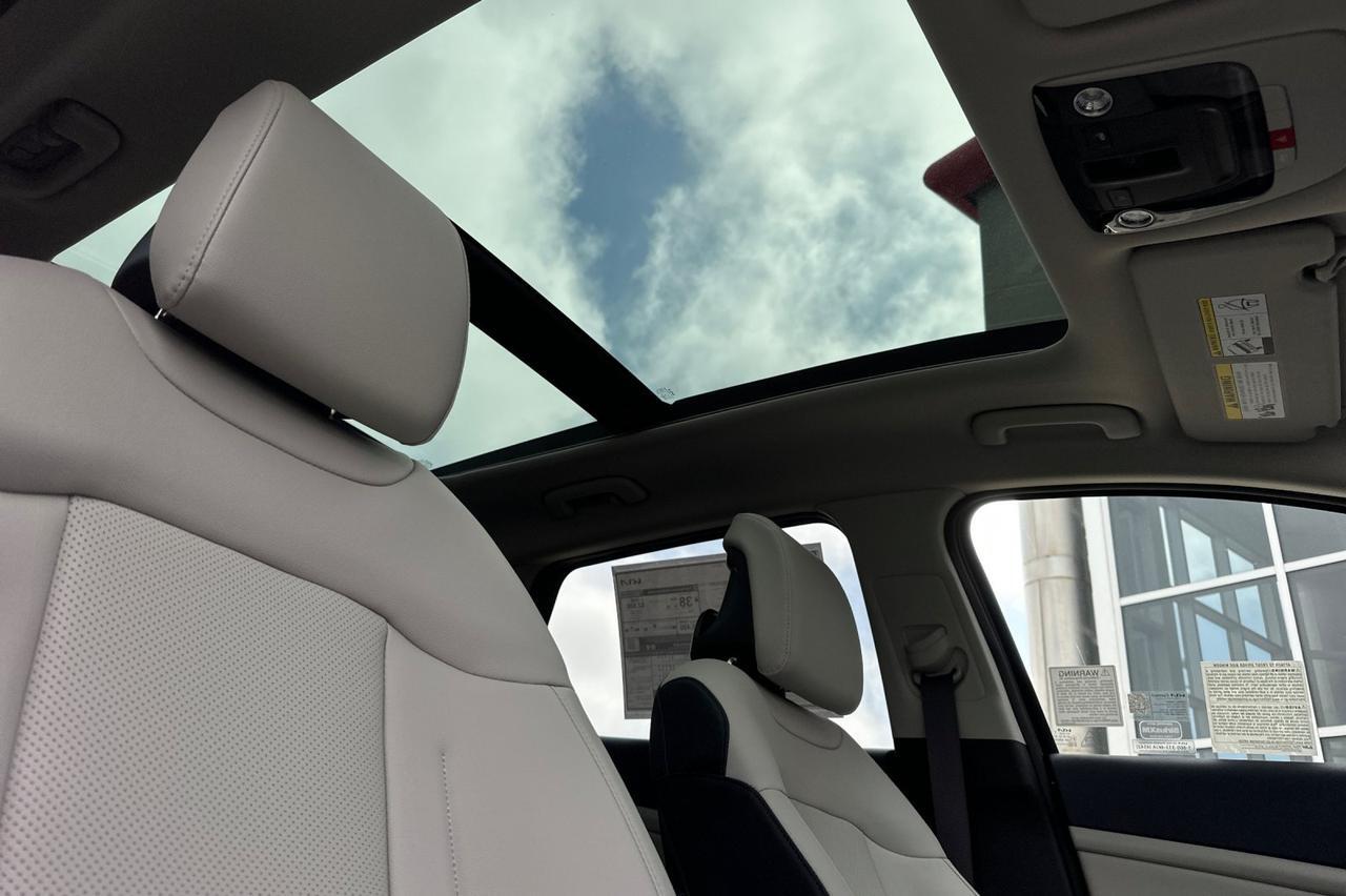 2025 Kia Sportage Hybrid EX Salinas CA