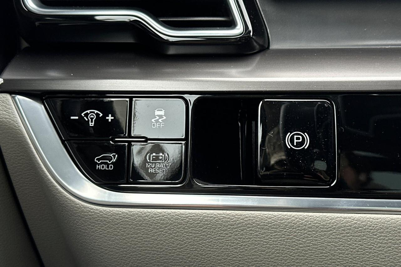 2025 Kia Sportage Hybrid EX Salinas CA