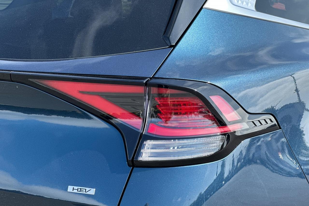 2025 Kia Sportage Hybrid EX Salinas CA