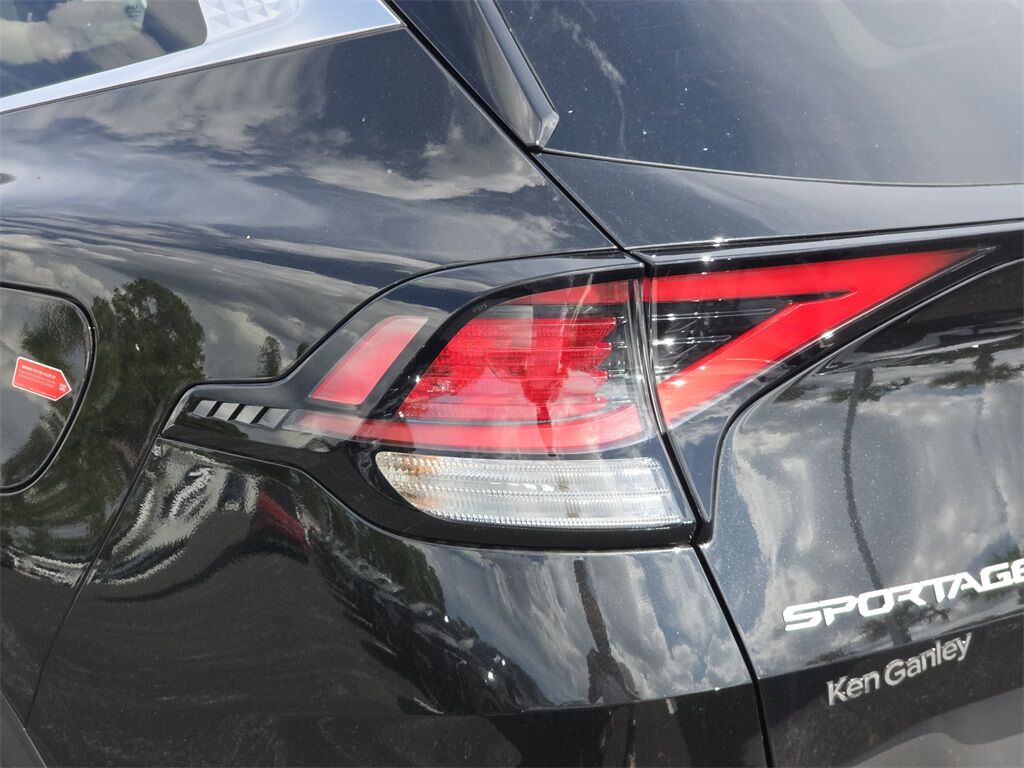 2025 Kia Sportage Hybrid EX San Clemente CA