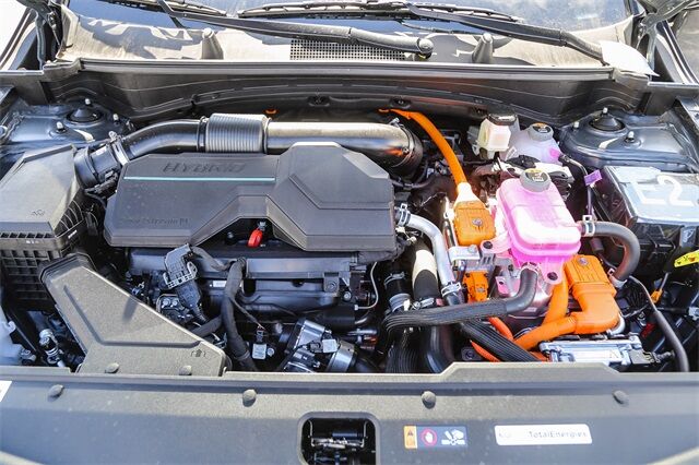 2025 Kia Sportage Hybrid EX Tacoma WA