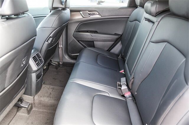 2025 Kia Sportage Hybrid EX Tacoma WA