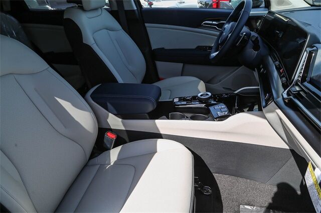 2025 Kia Sportage Hybrid EX Tacoma WA