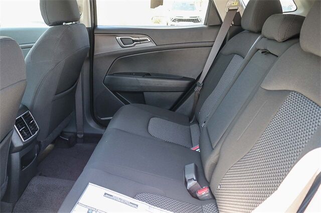 2025 Kia Sportage Hybrid LX Huntington Beach CA