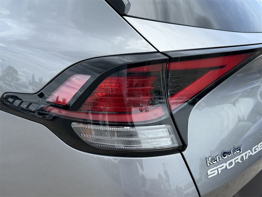 2025 Kia Sportage Hybrid LX San Clemente CA