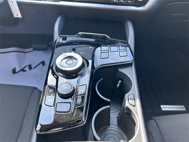 2025 Kia Sportage Hybrid LX Cape Girardeau MO