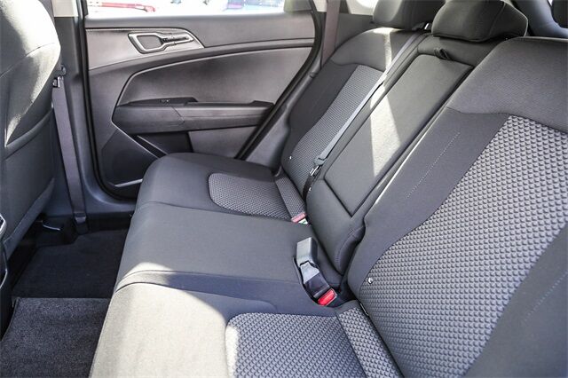 2025 Kia Sportage Hybrid LX Renton WA