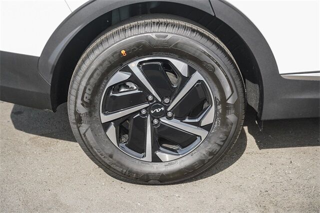 2025 Kia Sportage Hybrid LX Renton WA