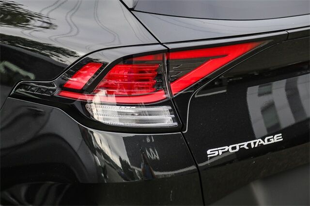 2025 Kia Sportage Hybrid LX Renton WA