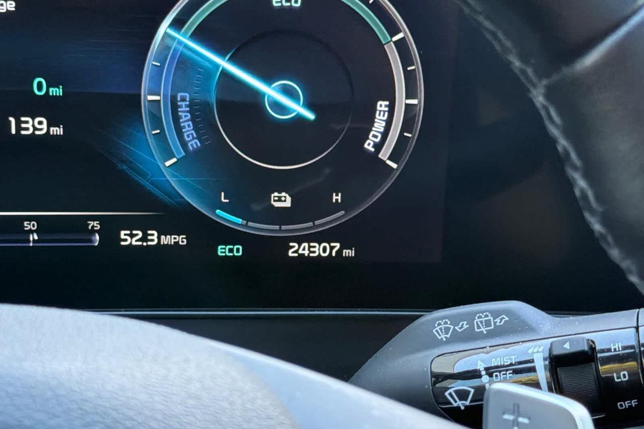 2025 Kia Sportage Plug-In Hybrid X-Line Prestige Roseville CA