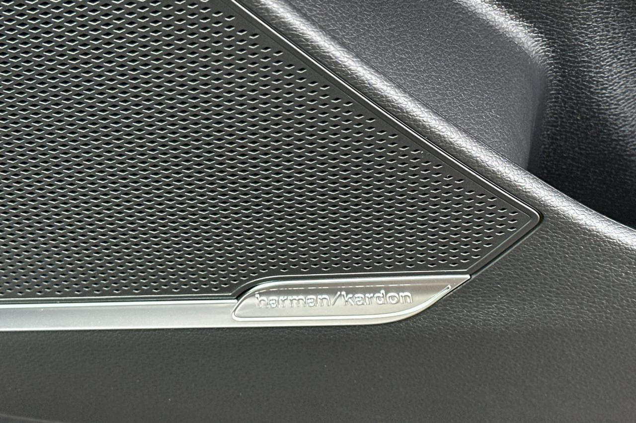 2025 Kia Sportage Plug-In Hybrid X-Line Prestige Salinas CA