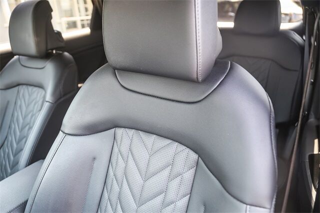 2025 Kia Sportage Plug-In Hybrid X-Line Prestige Glendale CA