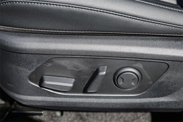 2025 Kia Sportage Plug-In Hybrid X-Line Prestige Tacoma WA