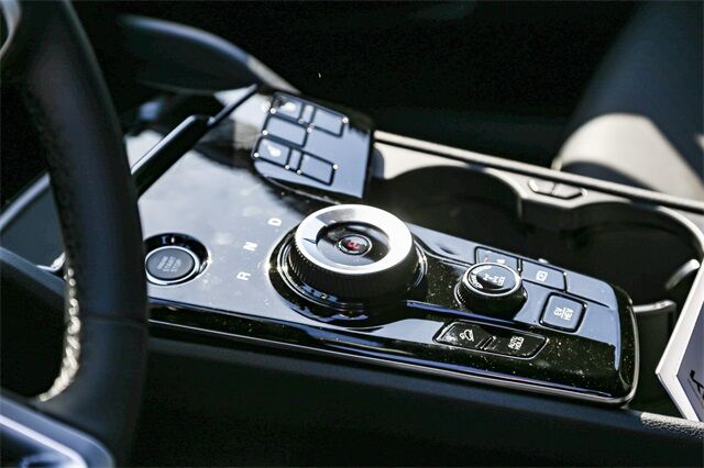 2025 Kia Sportage Plug-In Hybrid X-Line Renton WA