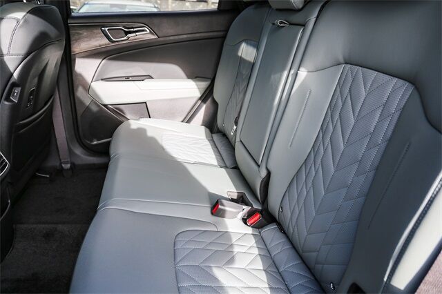 2025 Kia Sportage Plug-In Hybrid X-Line Renton WA