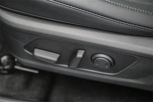 2025 Kia Sportage Plug-In Hybrid X-Line Renton WA