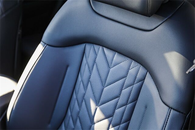 2025 Kia Sportage Plug-In Hybrid X-Line Renton WA