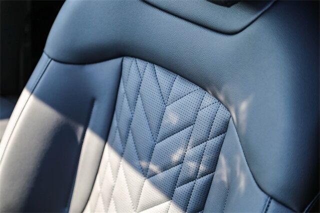 2025 Kia Sportage Plug-In Hybrid X-Line Tacoma WA