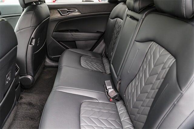 2025 Kia Sportage Plug-in Hybrid X-Line Prestige Renton WA