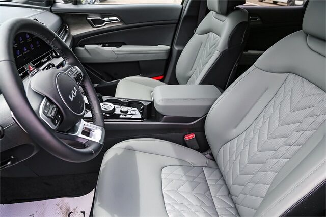 2025 Kia Sportage Plug-in Hybrid X-Line Prestige Renton WA