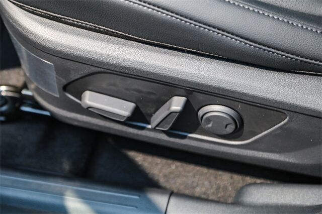 2025 Kia Sportage Plug-in Hybrid X-Line Prestige Renton WA