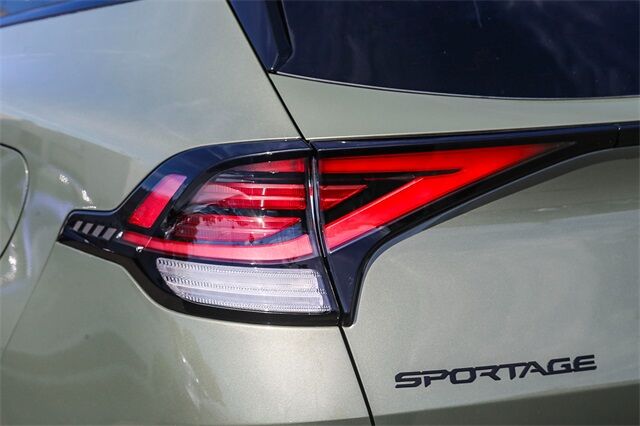 2025 Kia Sportage Plug-in Hybrid X-Line Prestige Renton WA
