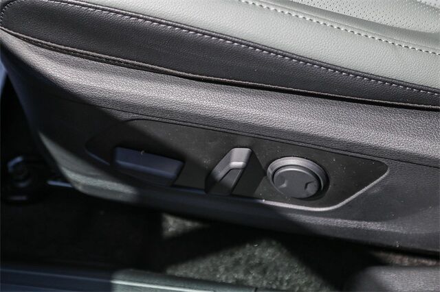 2025 Kia Sportage Plug-in Hybrid X-Line Prestige Renton WA