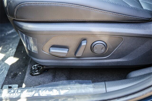 2025 Kia Sportage Plug-in Hybrid X-Line Prestige Glendale CA