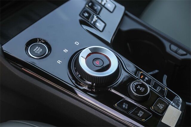 2025 Kia Sportage Plug-in Hybrid X-Line Prestige Glendale CA