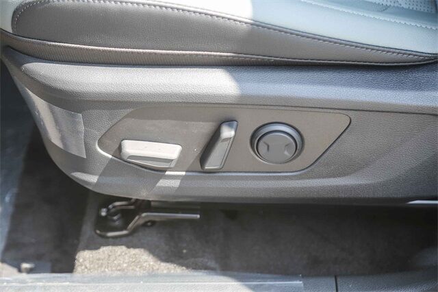 2025 Kia Sportage Plug-in Hybrid X-Line Prestige Glendale CA