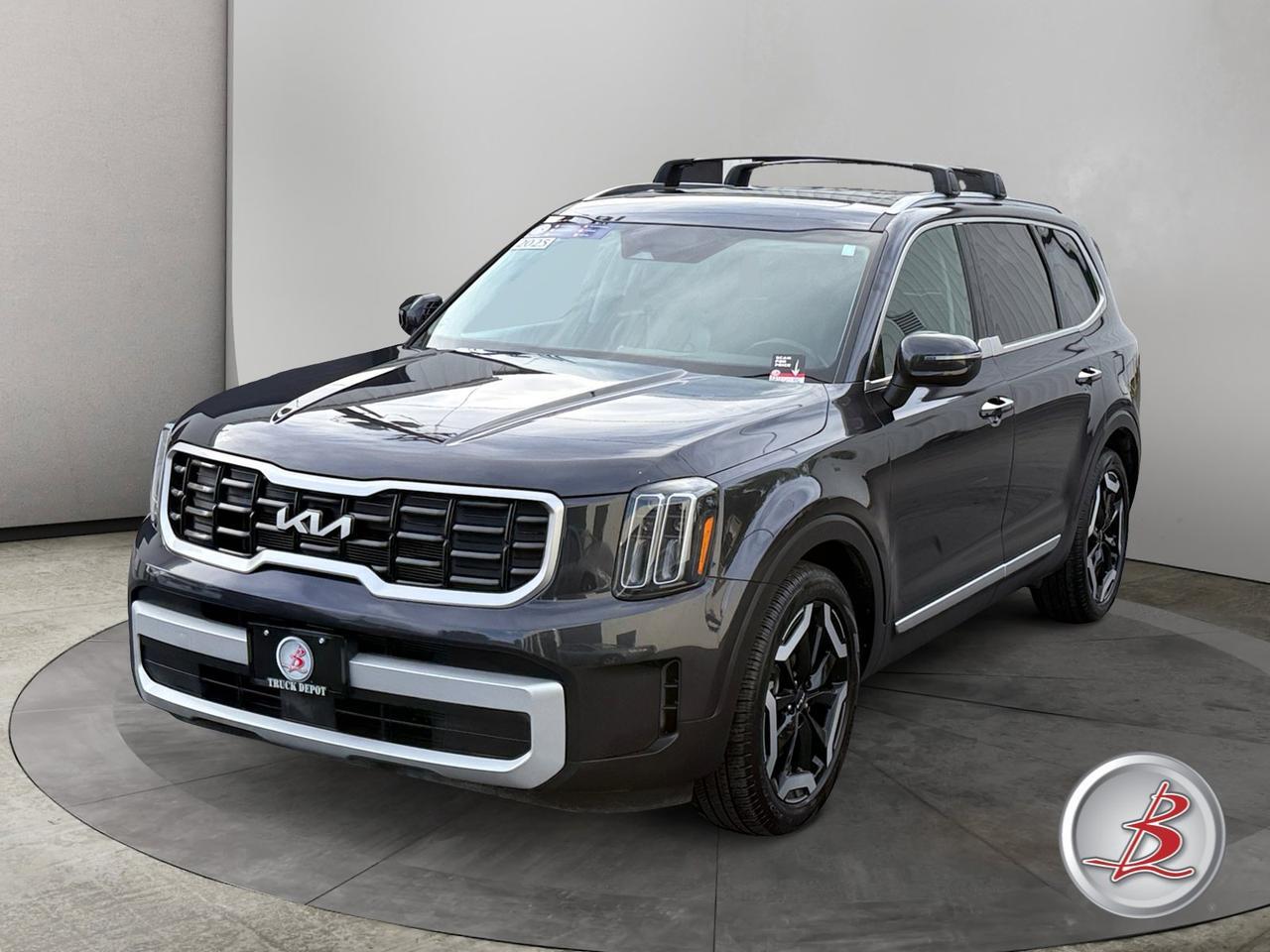 2025 Kia TELLURIDE S
