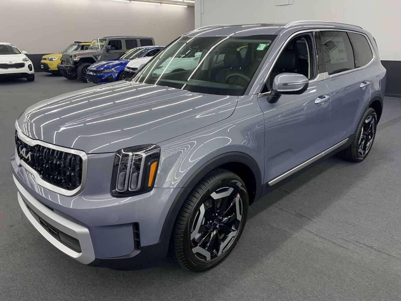 2025 Kia Telluride EX AWD