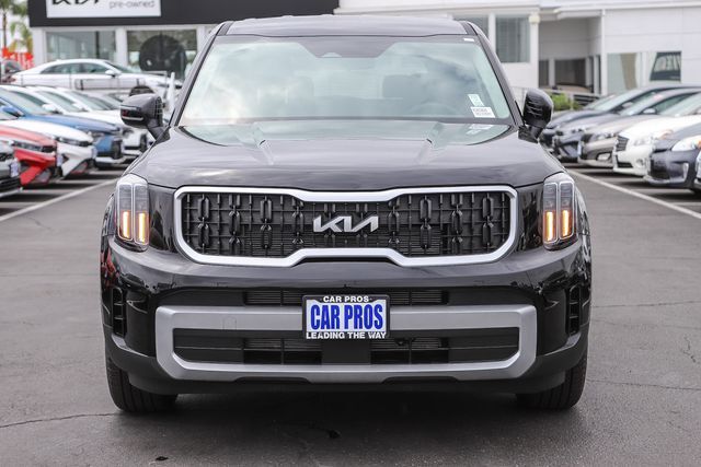 2025 Kia Telluride LX