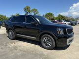 2025 Kia Telluride LX Oshkosh WI 2025 Kia Telluride LX Oshkosh WI