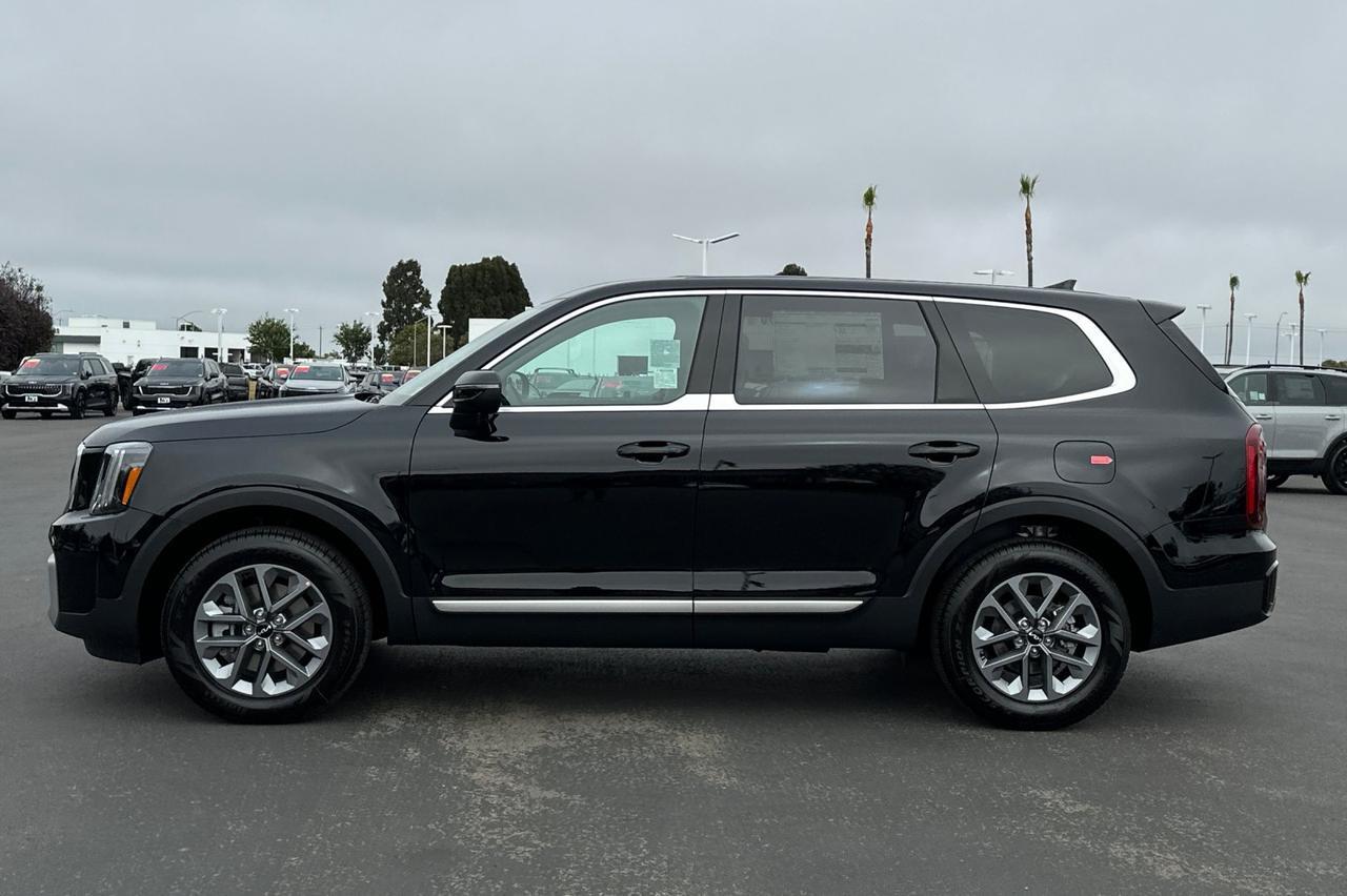 2025 Kia Telluride LX Salinas CA