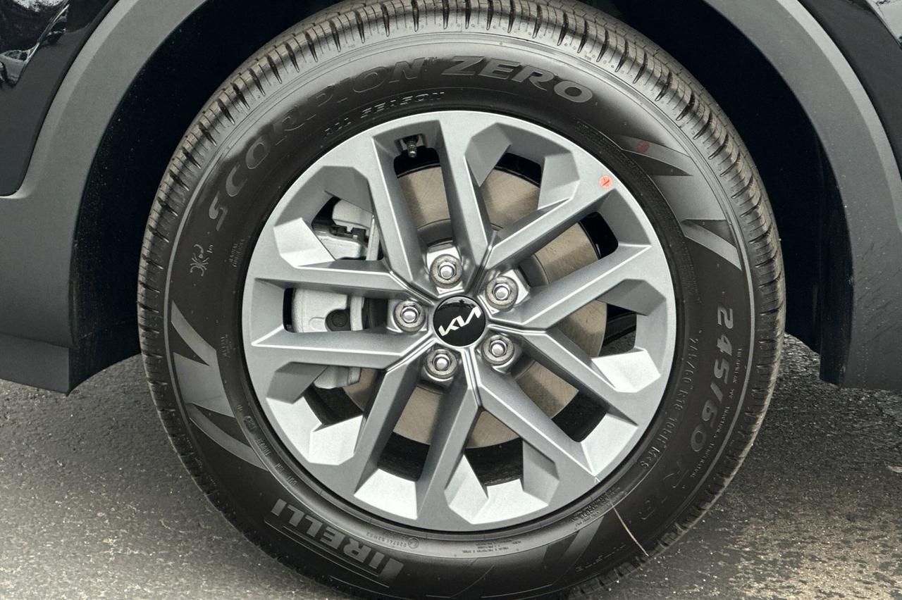 2025 Kia Telluride LX Salinas CA