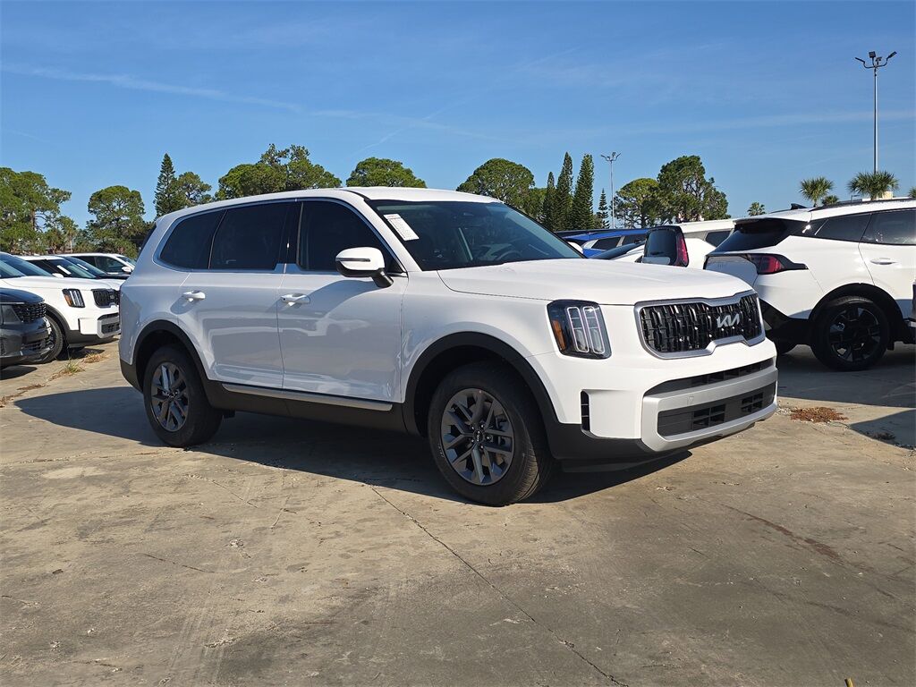 2025 Kia Telluride LX San Clemente CA