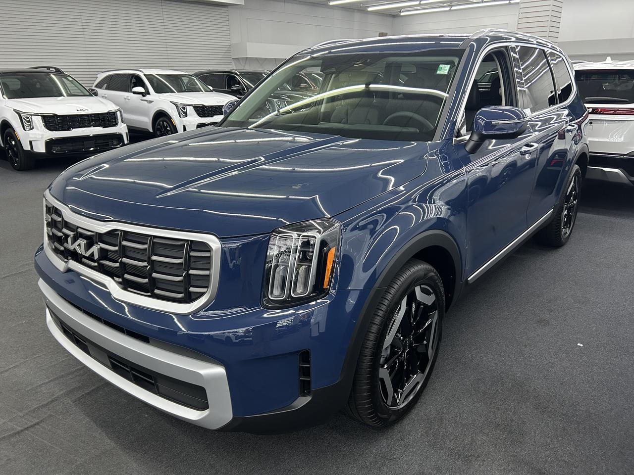 2025 Kia Telluride S AWD